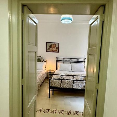 Civico 43 Hotel Messina Bagian luar foto
