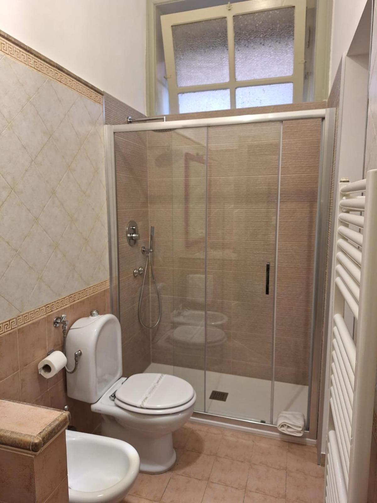 Civico 43 Hotel Messina Bagian luar foto